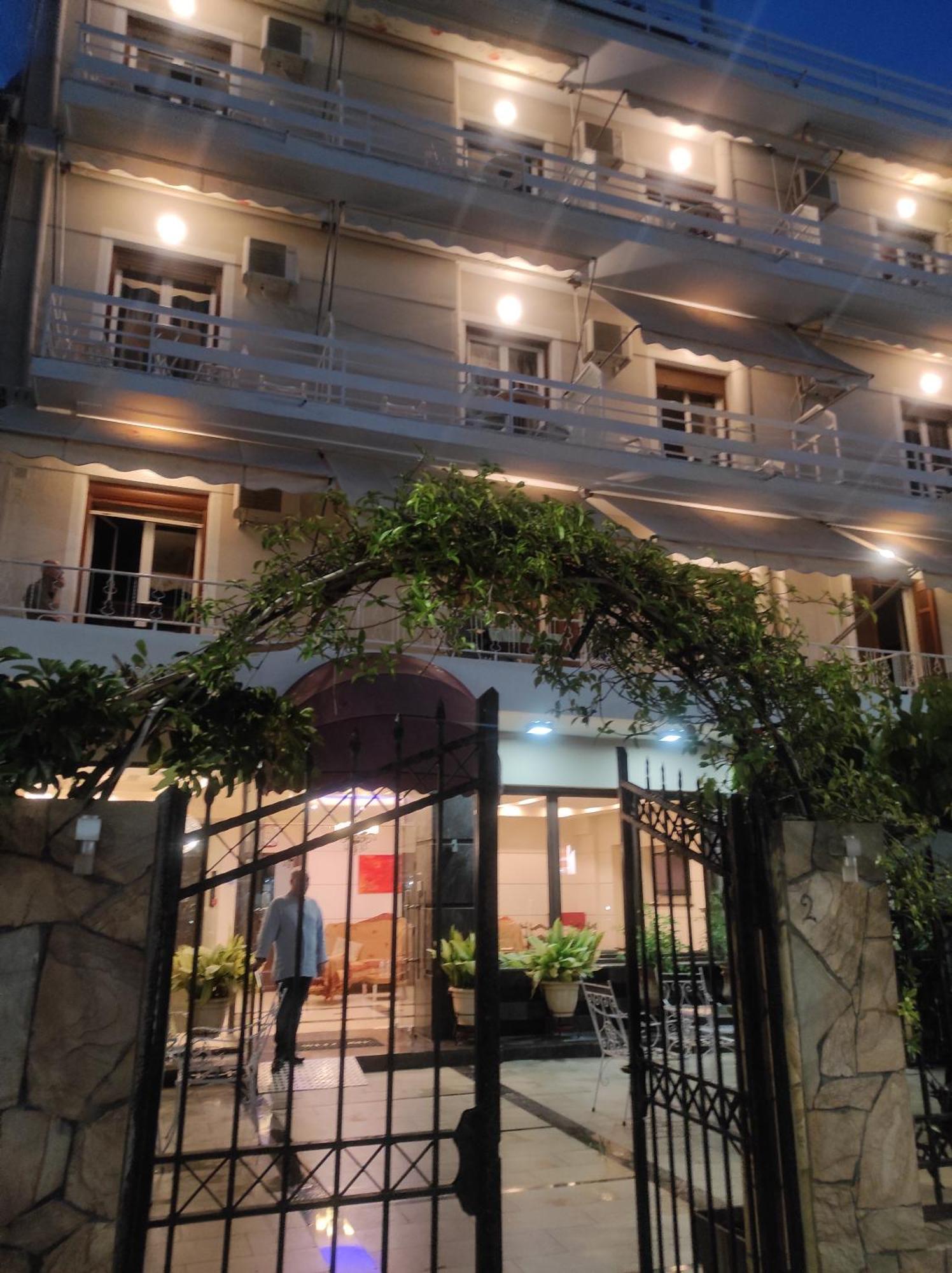 Saint George Hotel Loutrá Edipsoú Eksteriør bilde